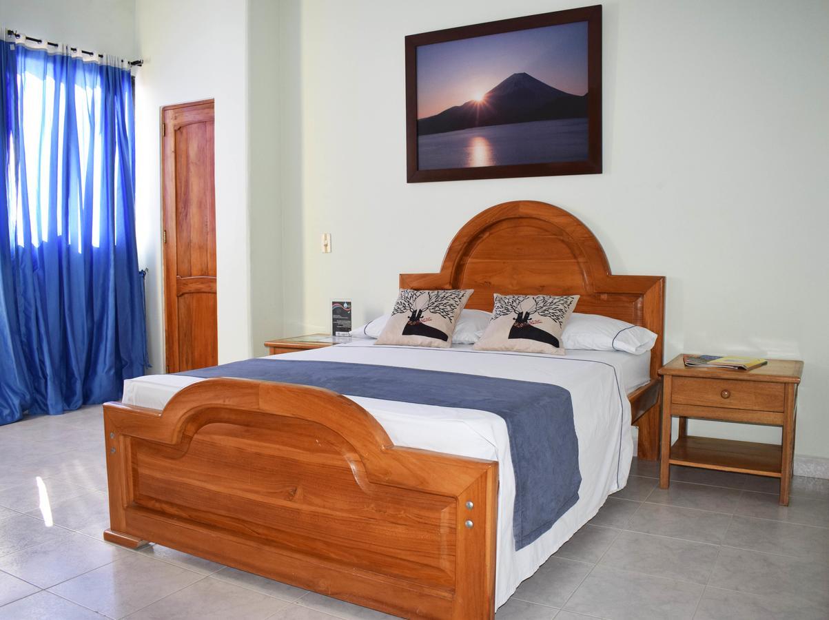 Hotel Punta De Aguila Necocli Bagian luar foto